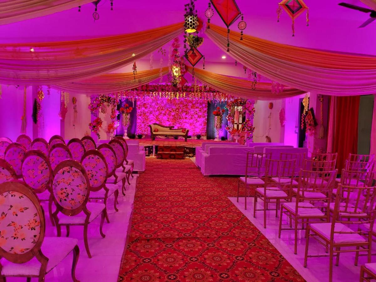 Bundeli Farm Resort & Banquet Orchha Esterno foto