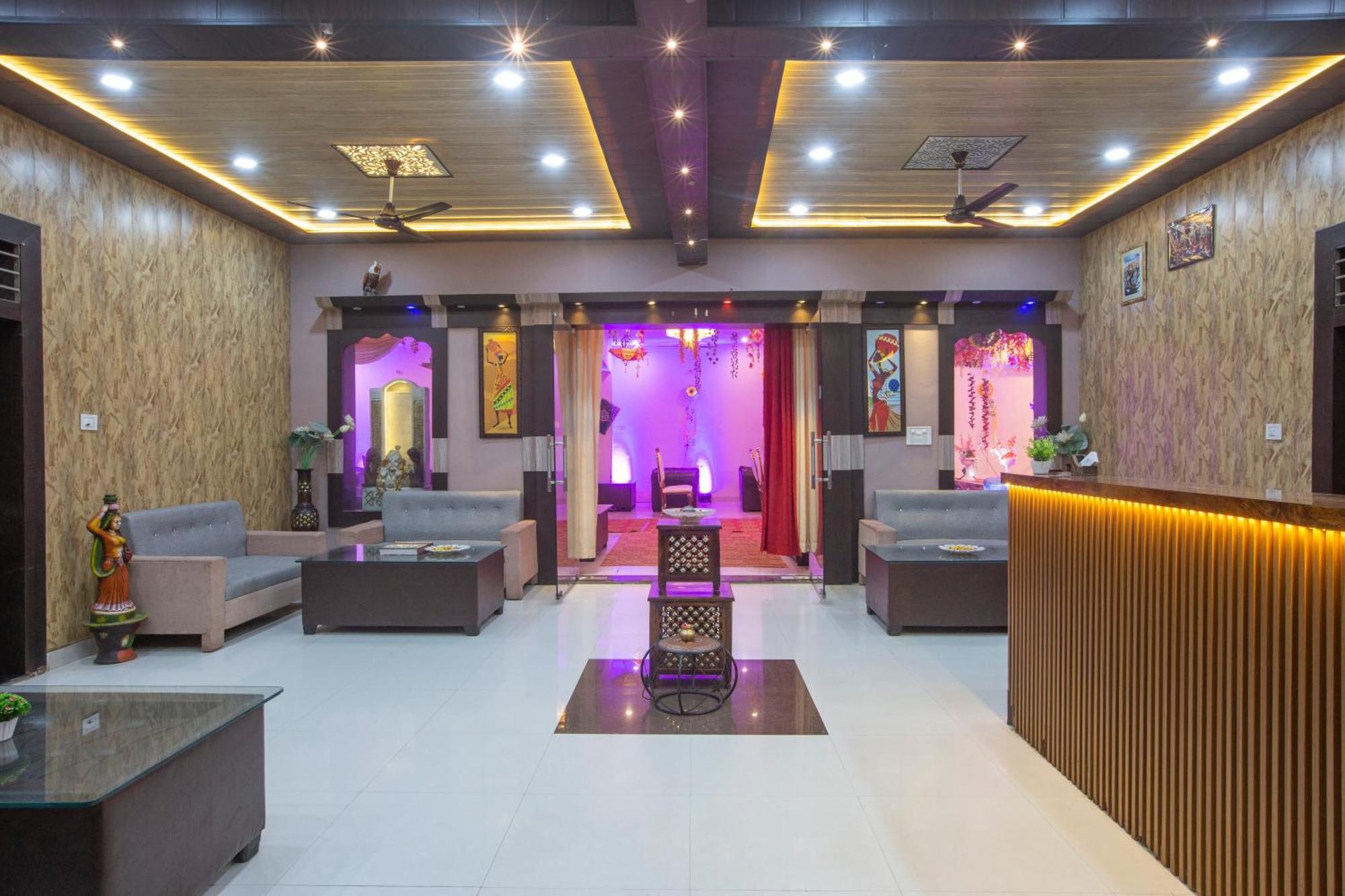Bundeli Farm Resort & Banquet Orchha Esterno foto